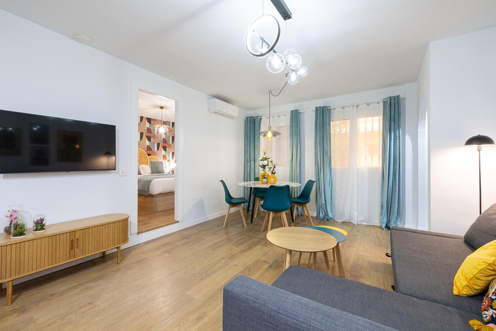 Apartment H2m Feijoo Close To Center In A Quiet Area Málaga